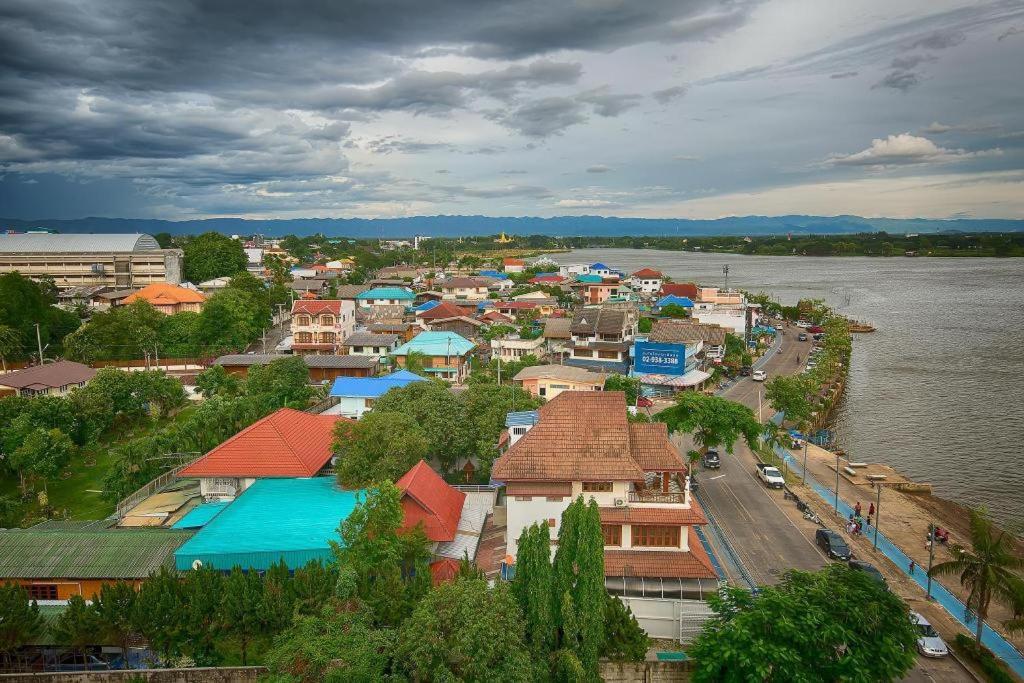 Phuglong Hotel Phayao Exterior foto